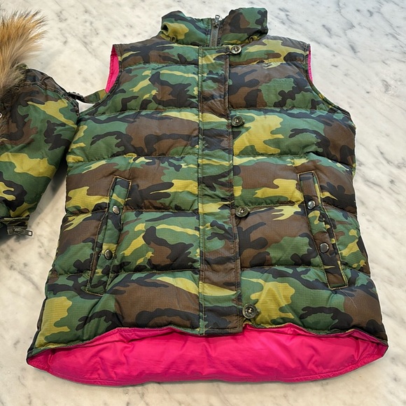 Joie Women’s down filled vest with coyote fur trim - Picture 1 of 9